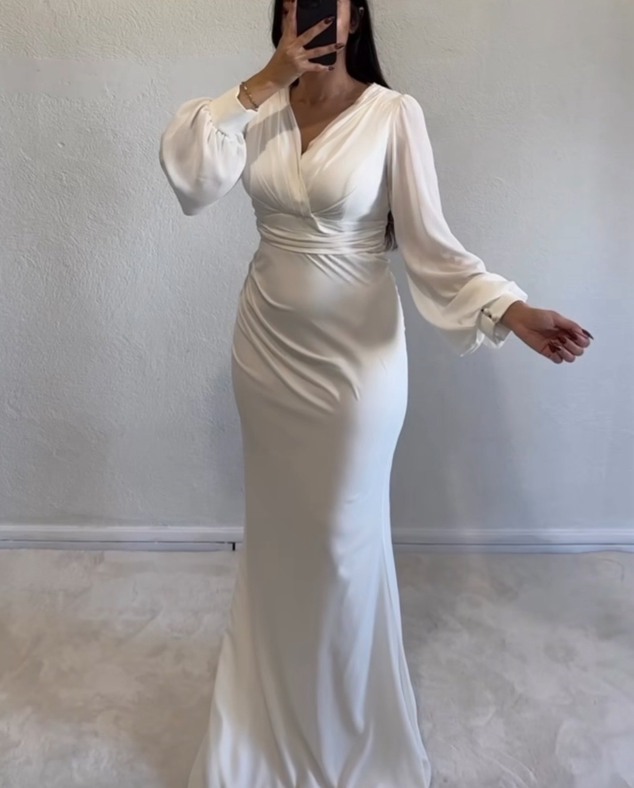 Robe de fiançaille habillé une seul fois achetée de paris à 900 euros