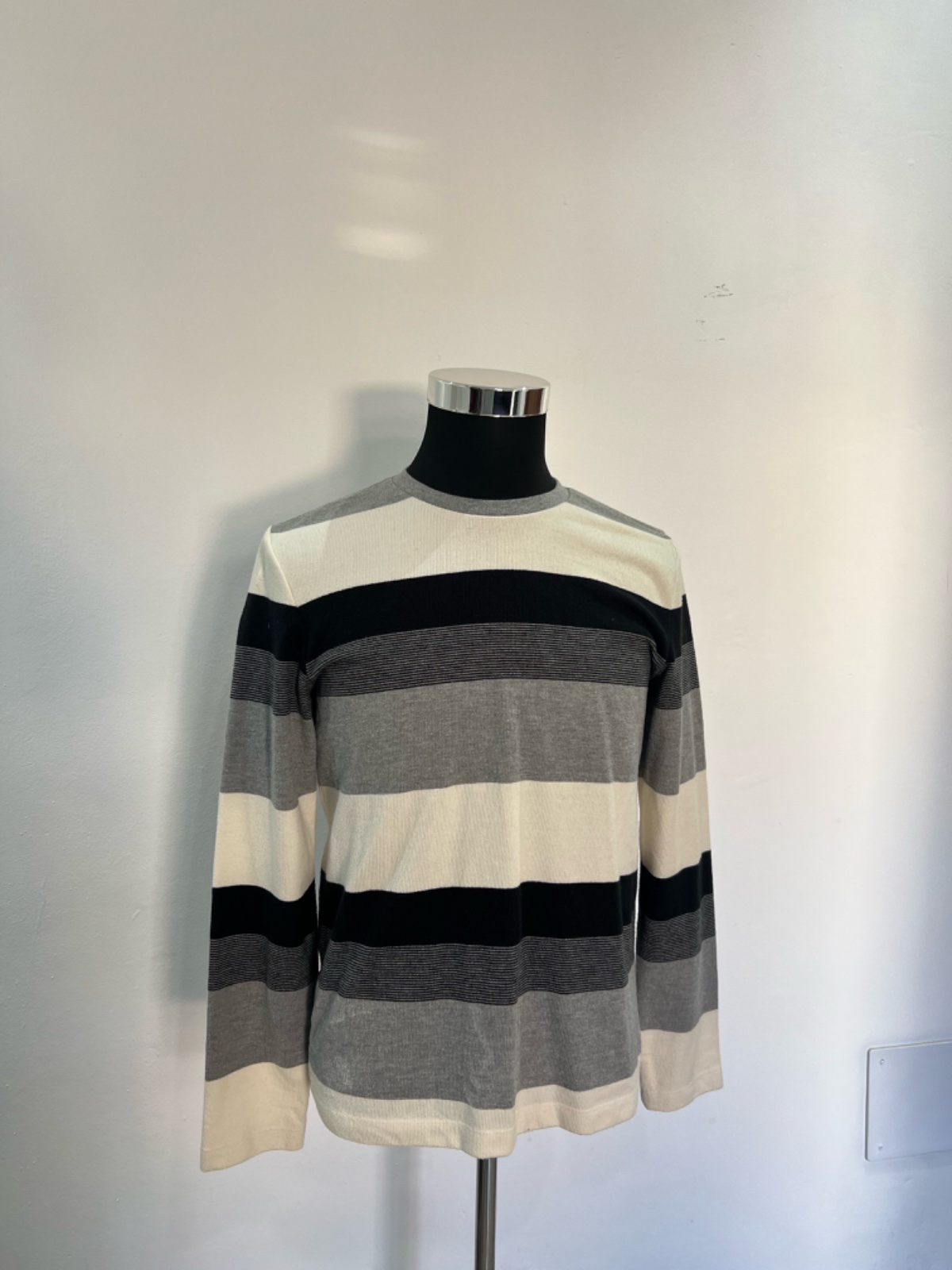 Pull à rayures gris, noir & écru (STC)
