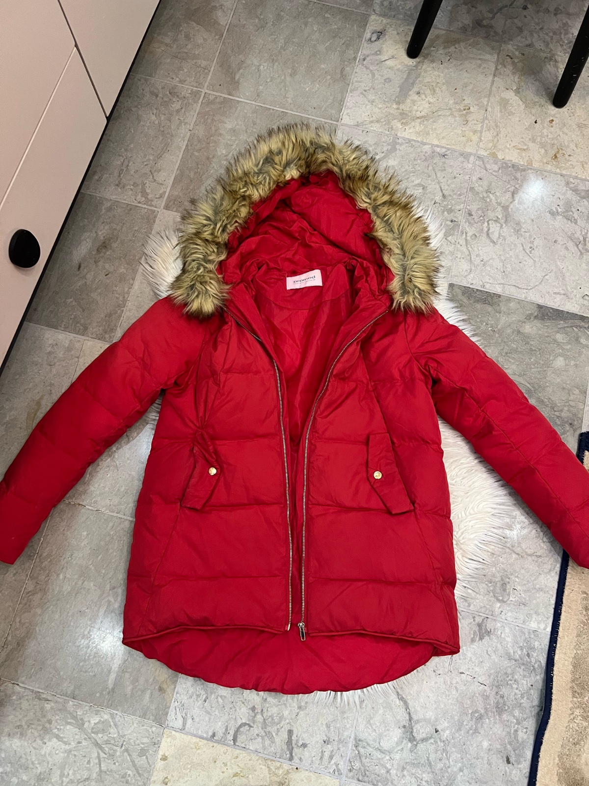 Manteau rouge 
