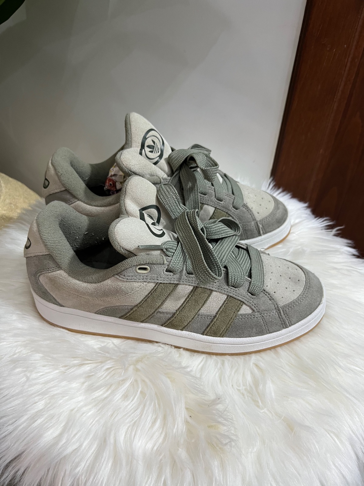 Adidas neuf
