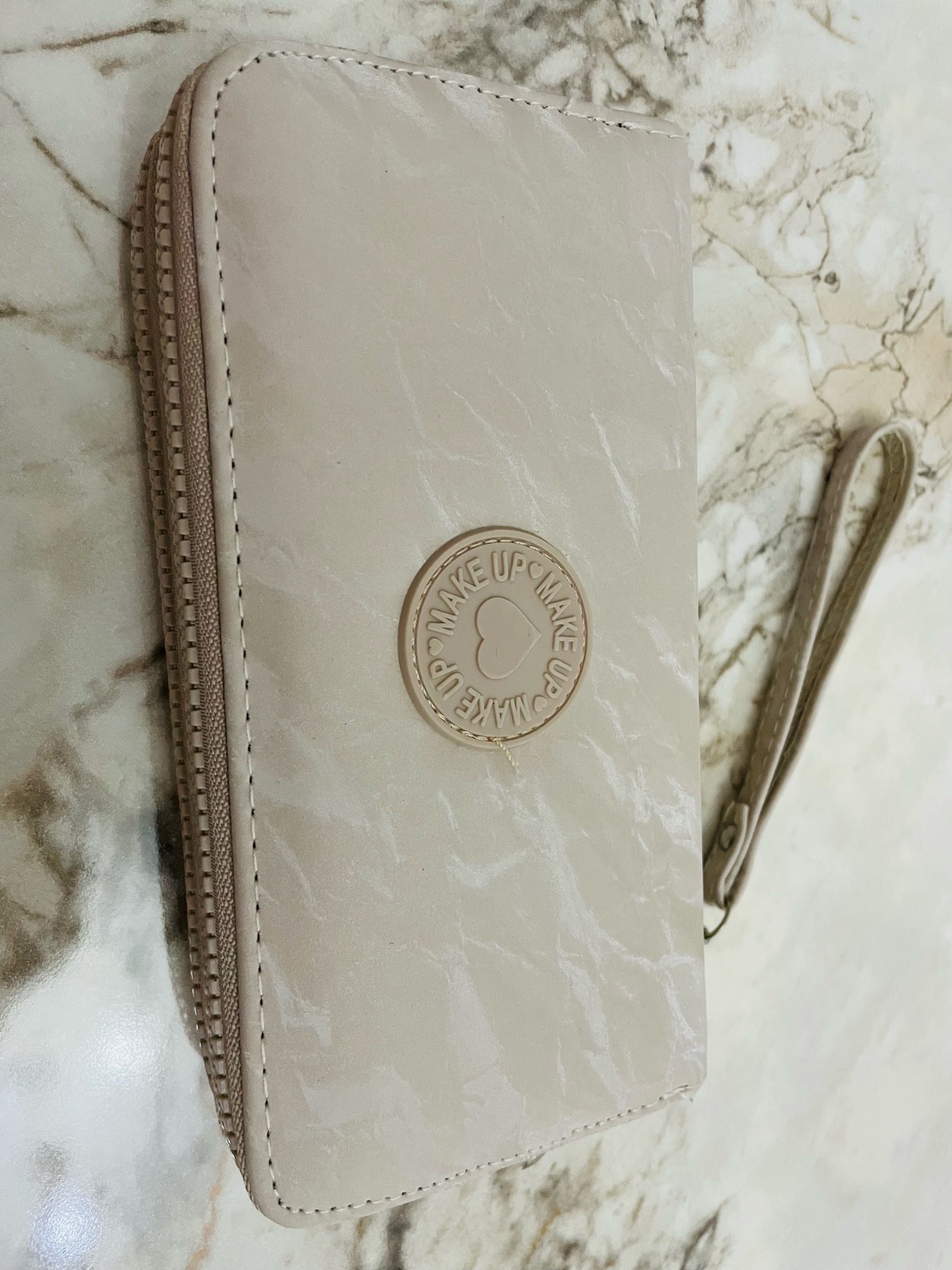 Porte monnaie et porte feuille 