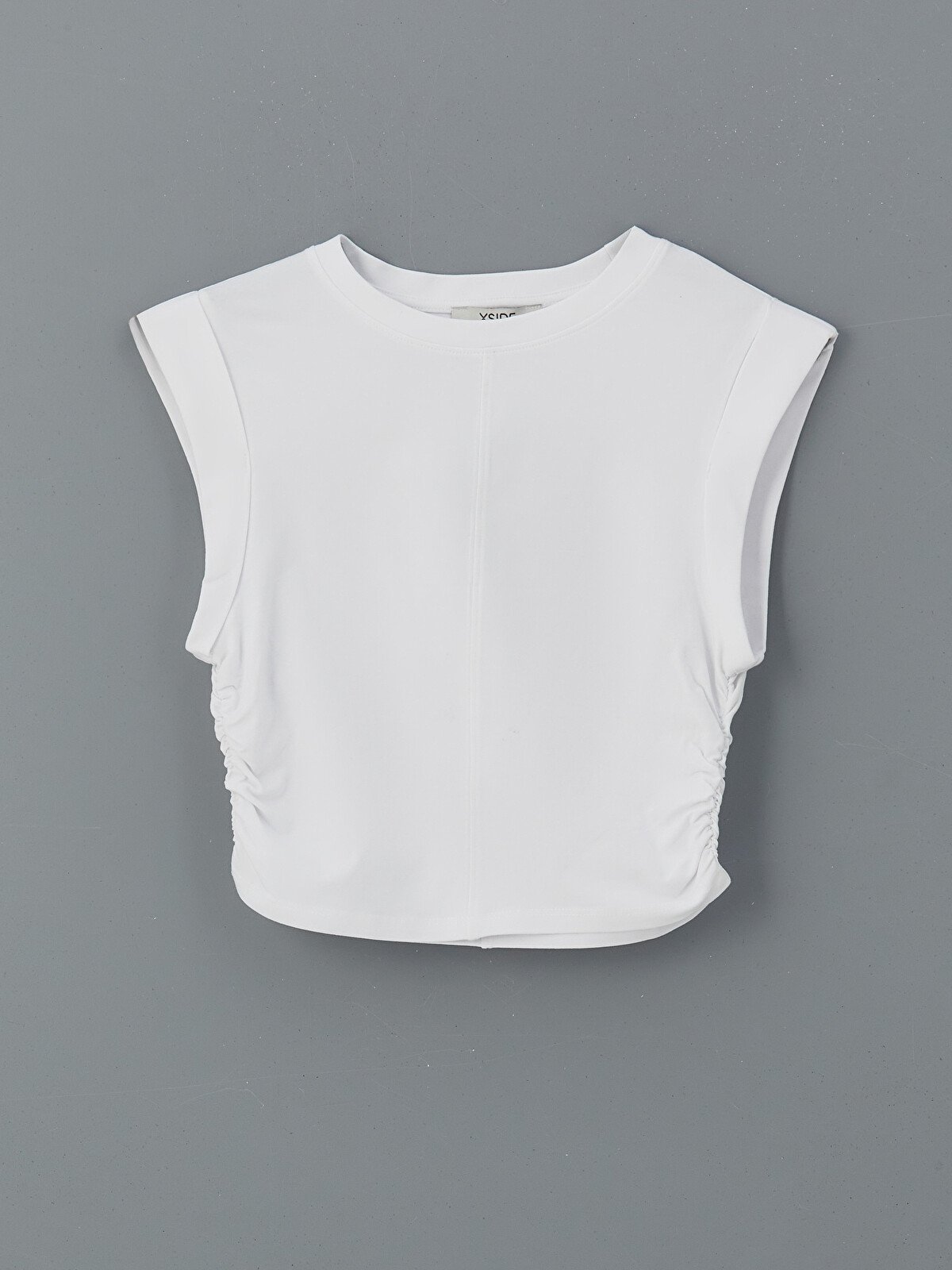 Pull blanc simple