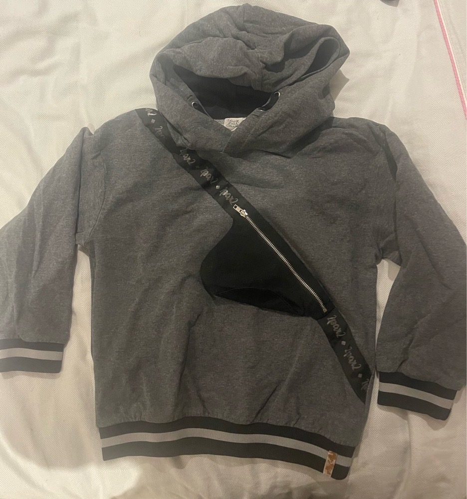 Pull capuche fille