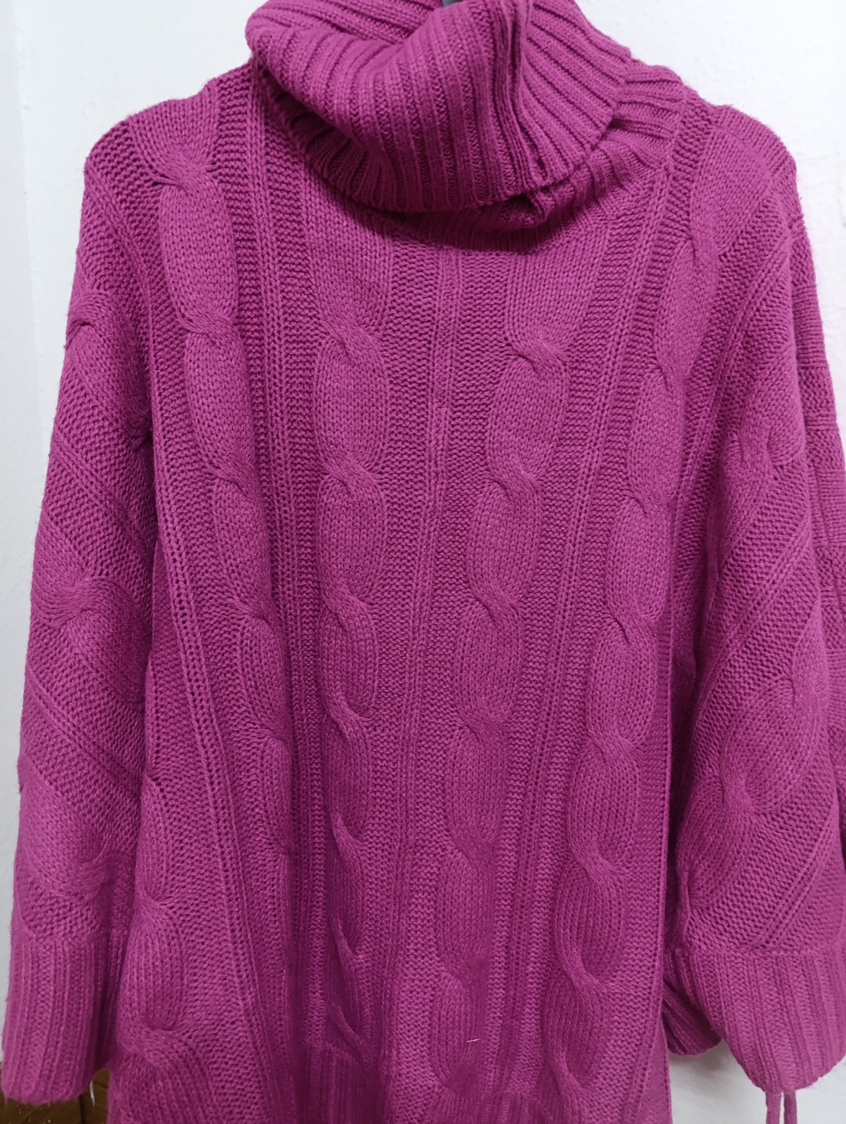 Pull d'hiver mauve à col roulé _maille torsadée