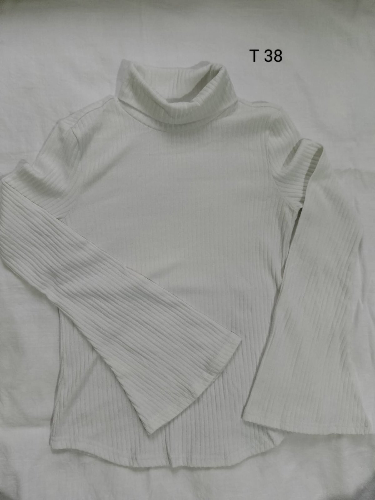 Pull basique col montant 