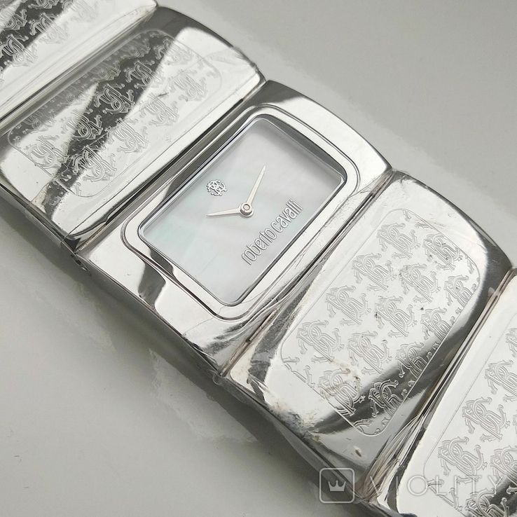 Montre Roberto Cavalli authentique résistante à l'eau 