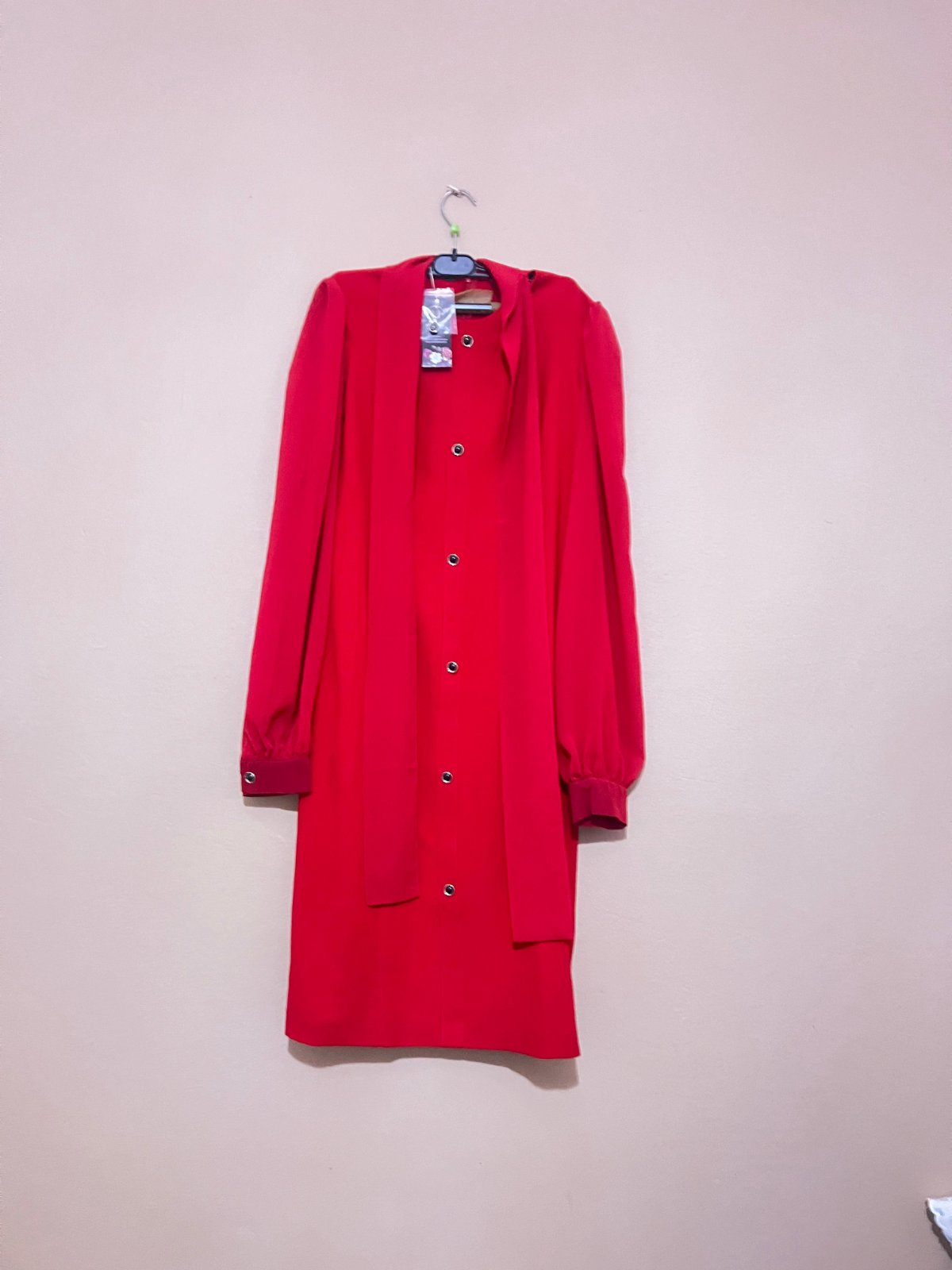 Robe soirée de la marque chikamo neuve avec étiquettes très chic et classe