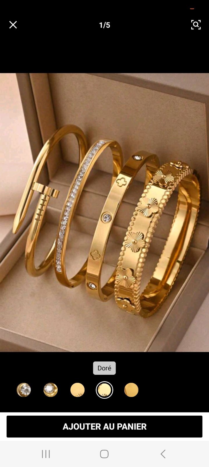 Bracelets 