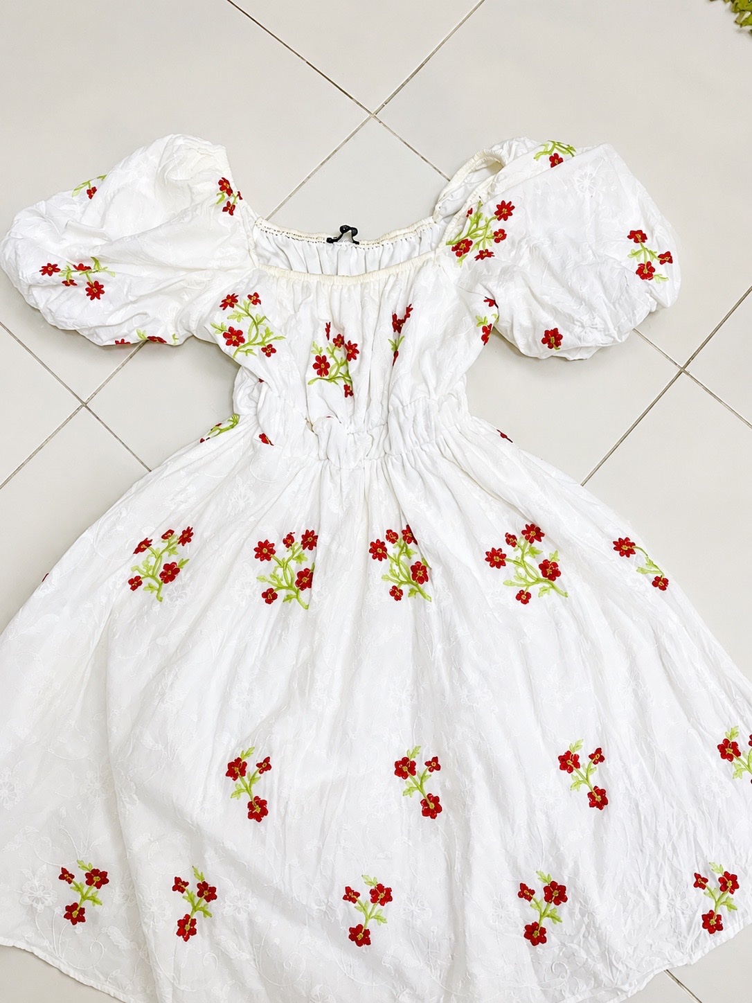 White Floral Embroidered Dress ✨