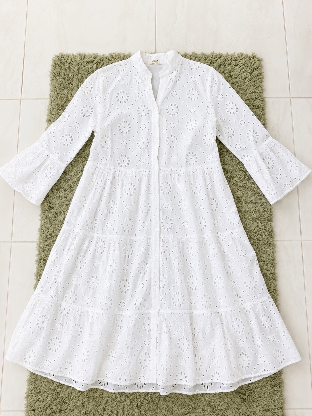 Robe blanche Broderie anglaise 