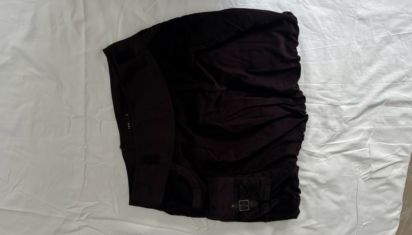 Zero Black Ruched Mini Skirt with Buckle Detail – Bodycon 