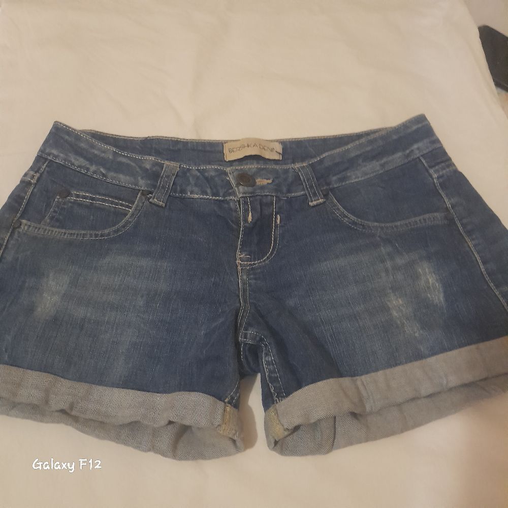 Short BERSHKA DENIM