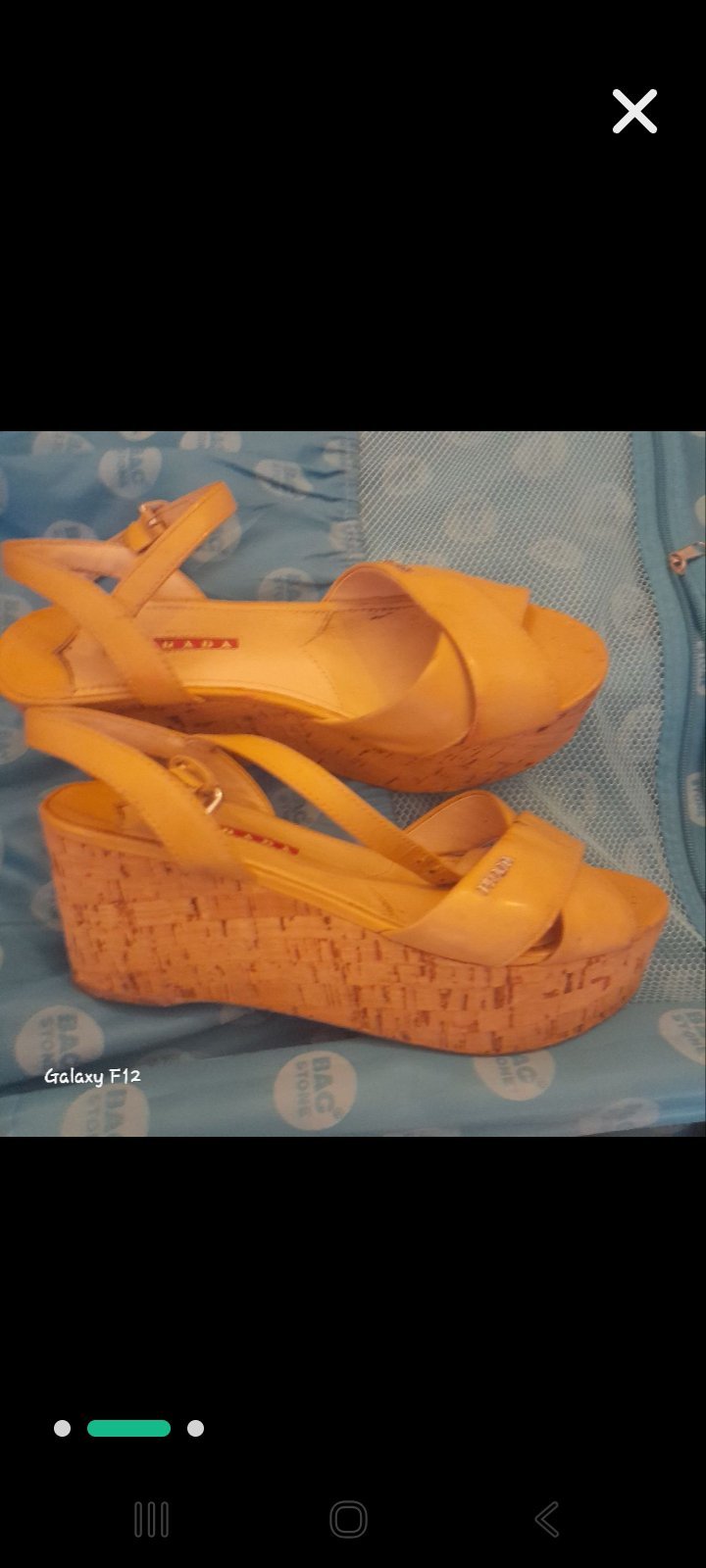 Sandale beige prada