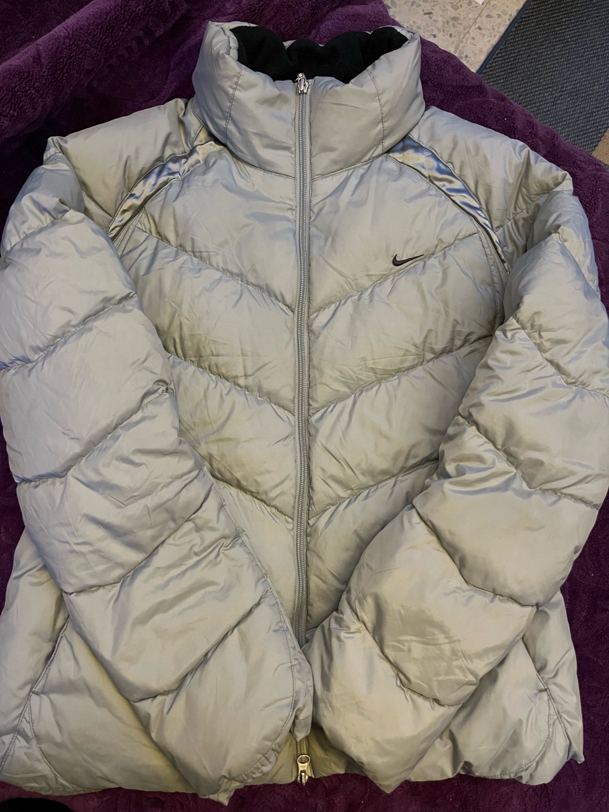 Doudoune nike gris pour femme 