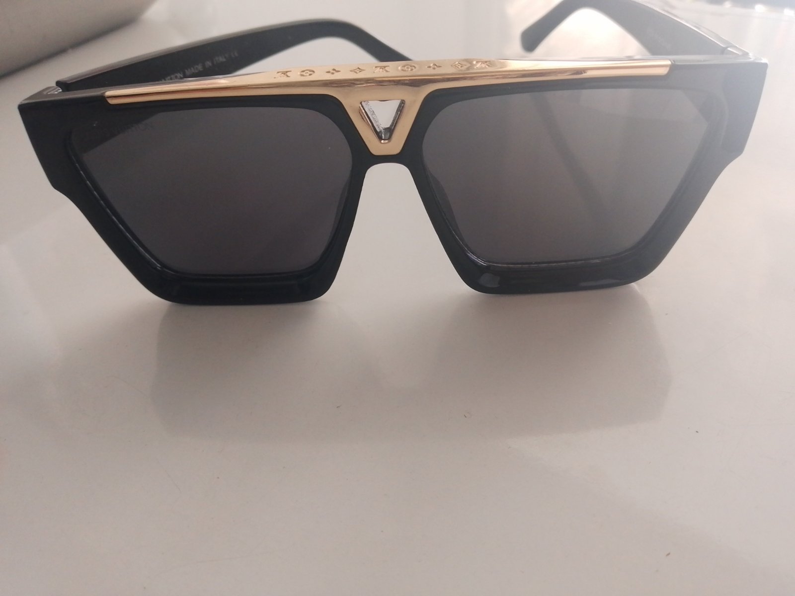 Lunettes de soleil Louis Vuitton 