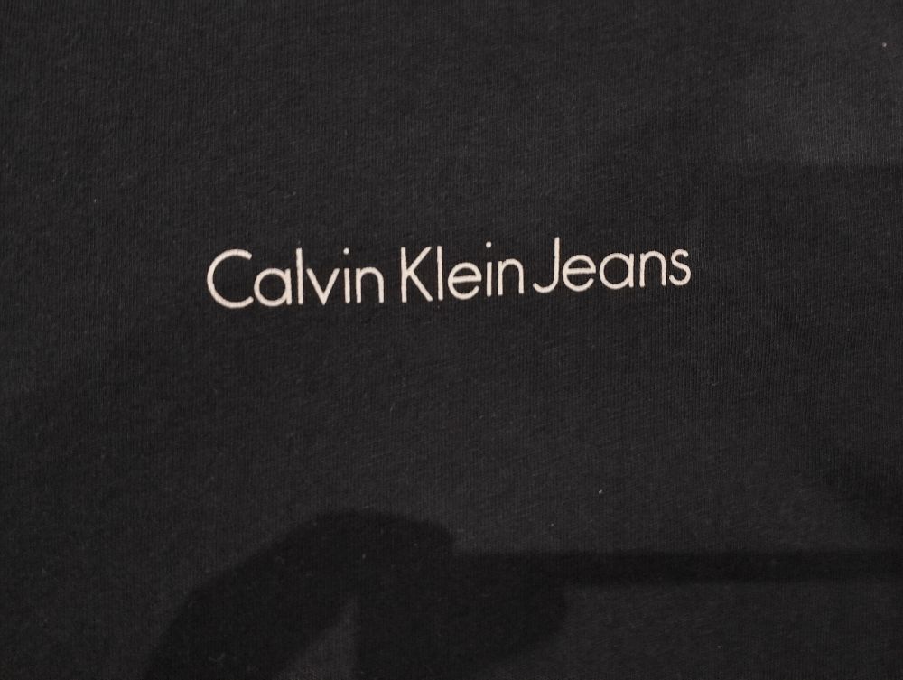 T-shirt Calvin Klein jeans 🖤