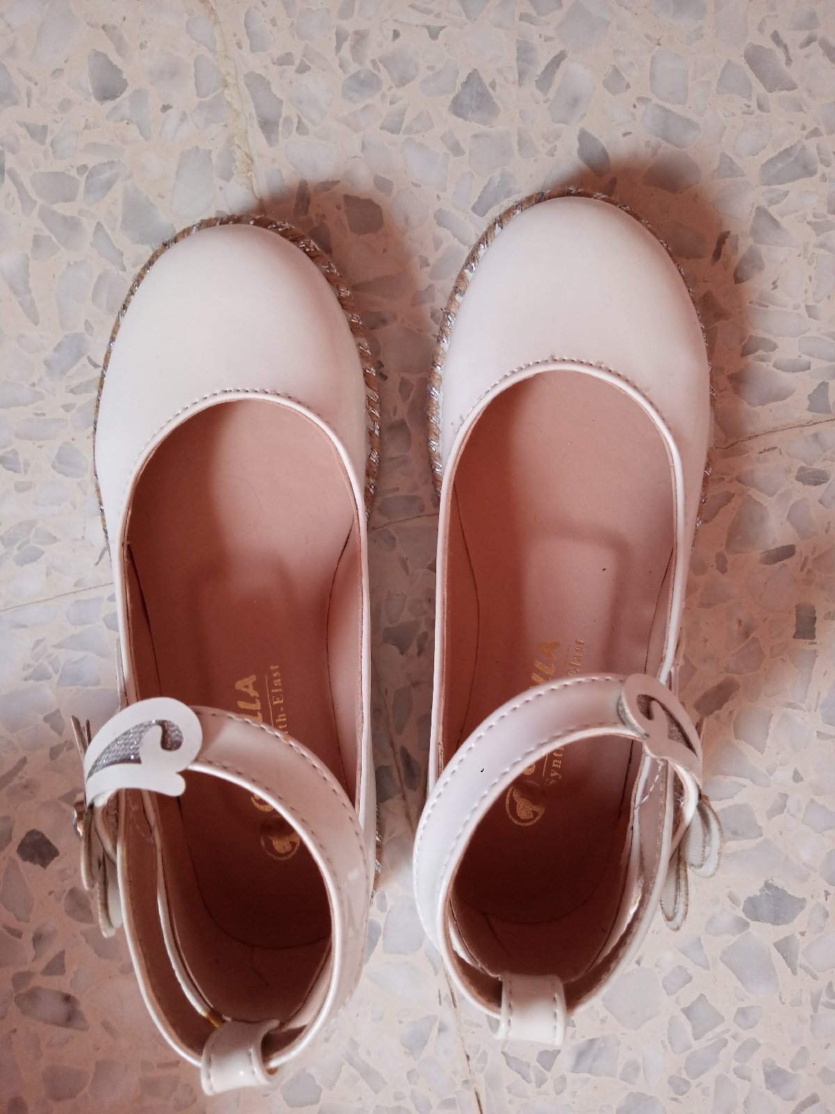 Chaussures petite fille 
