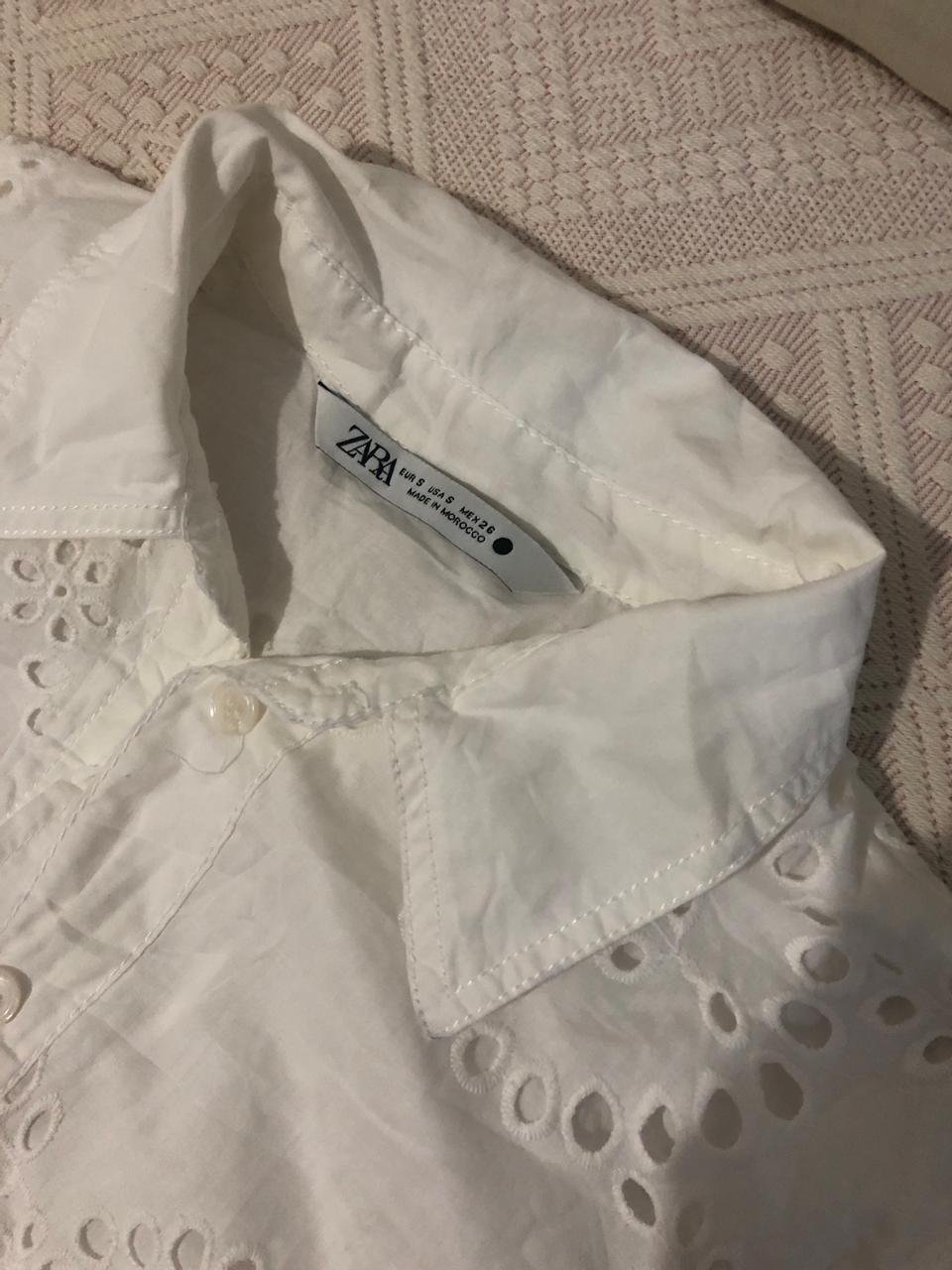 Robe zara blanche broderie anglaise 