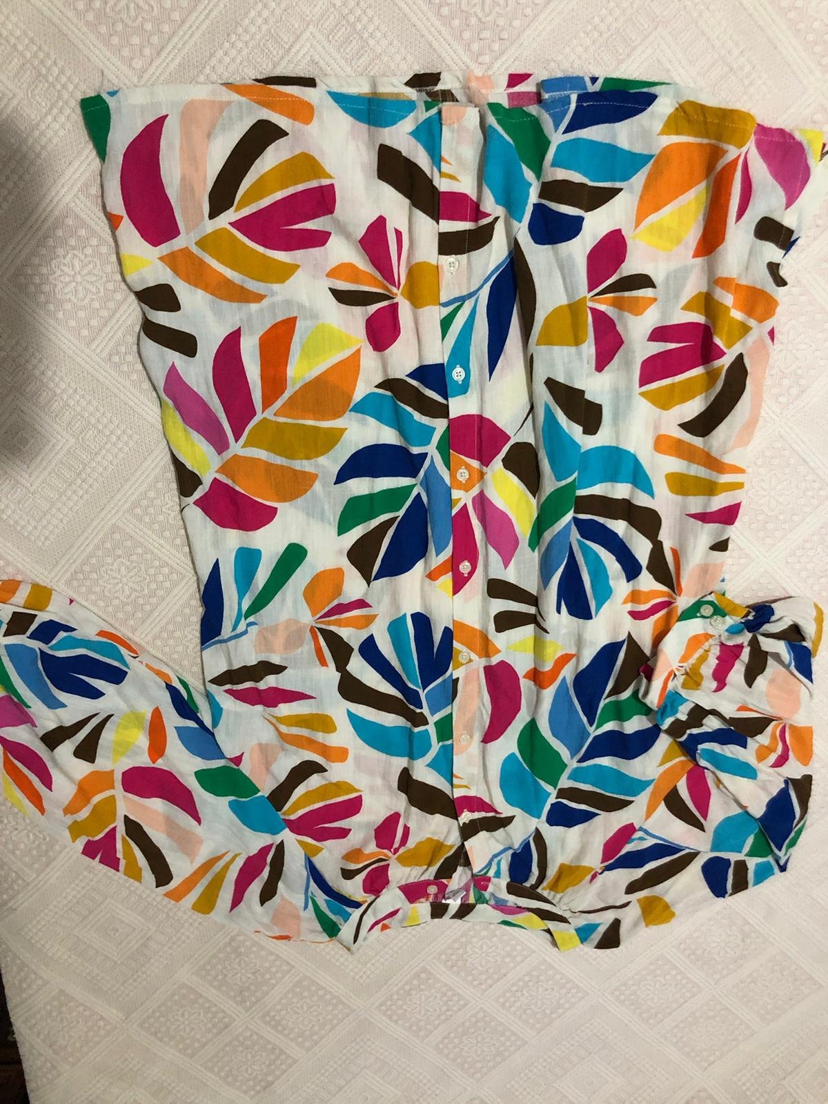 Chemise multicolore pour femme voilée 
