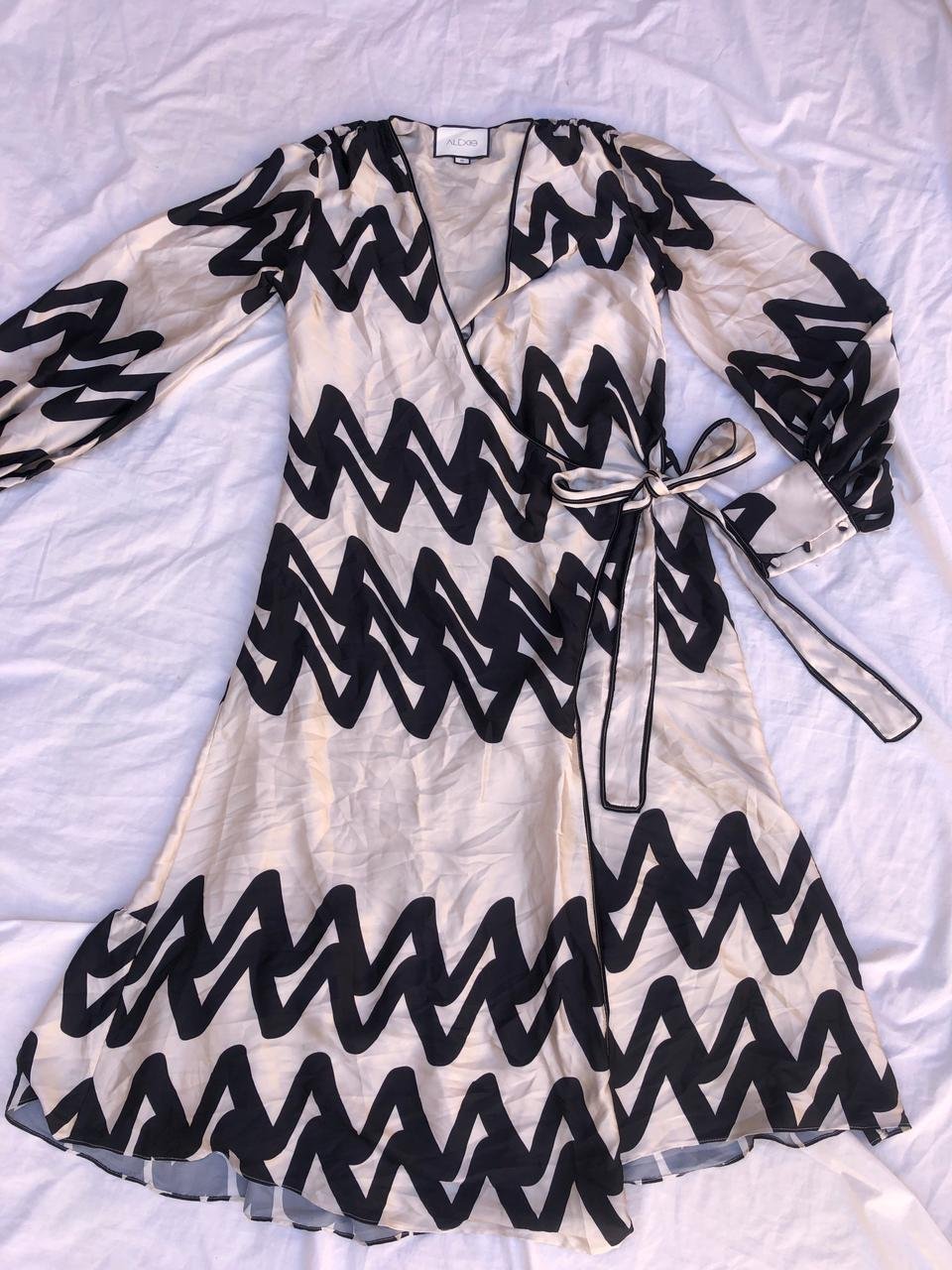 Robe satiné élégante 