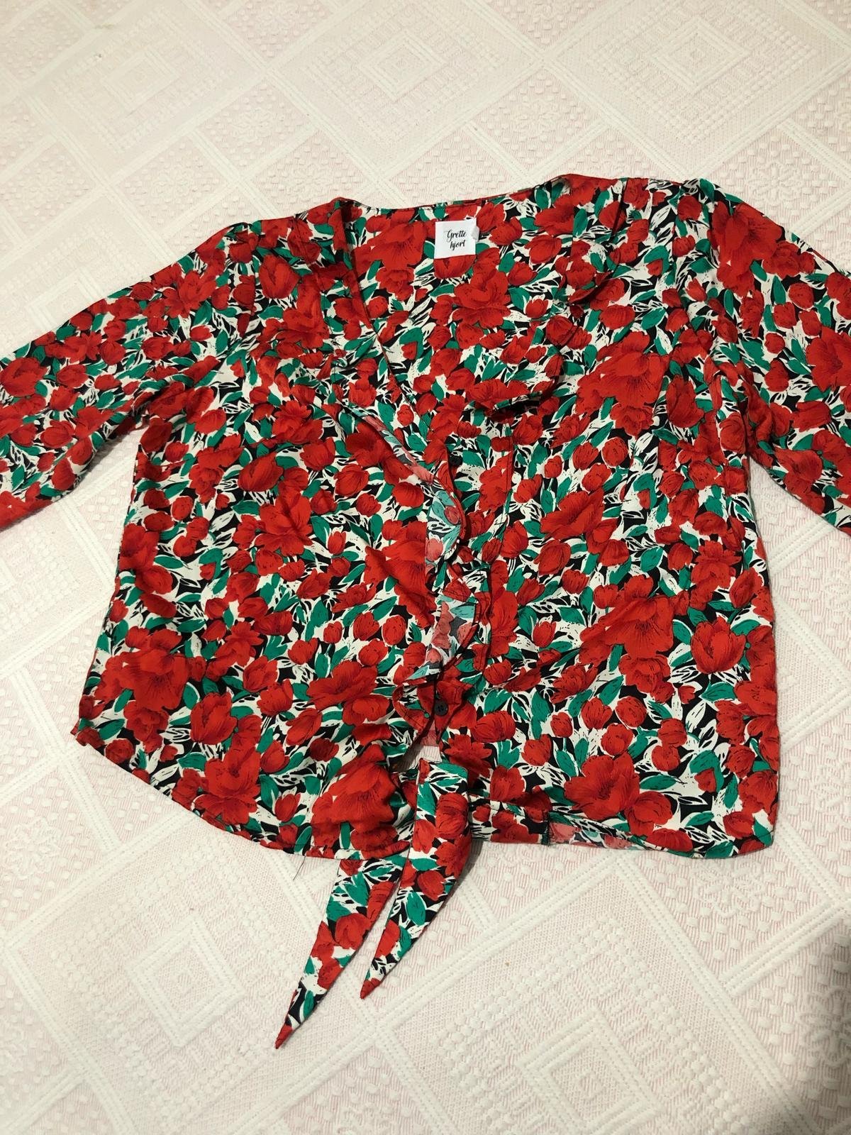 Chemise fleurie 