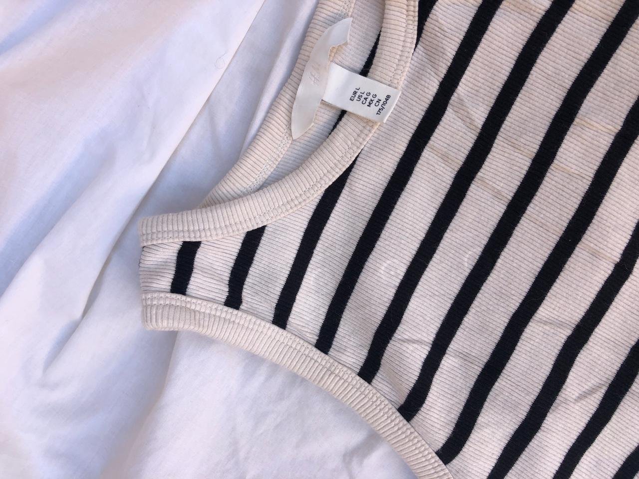Top h&m rayé 