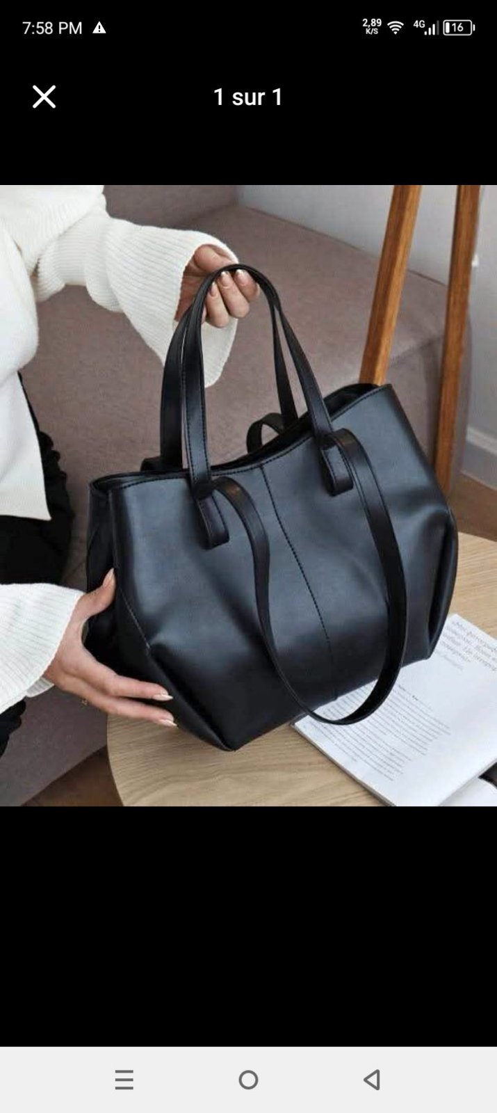 Sac à main avec pochette 