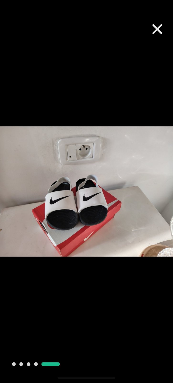 Claquettes Nike pour bébé importé de la France 