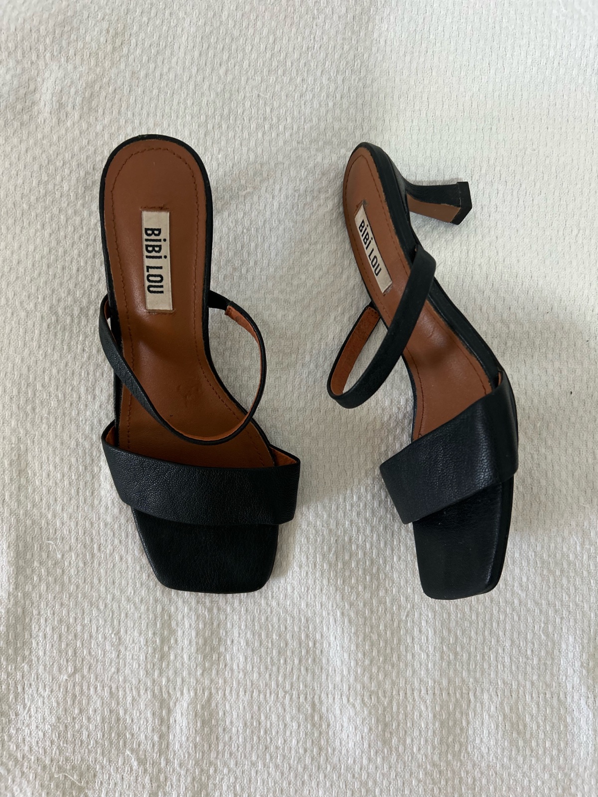 Mules 