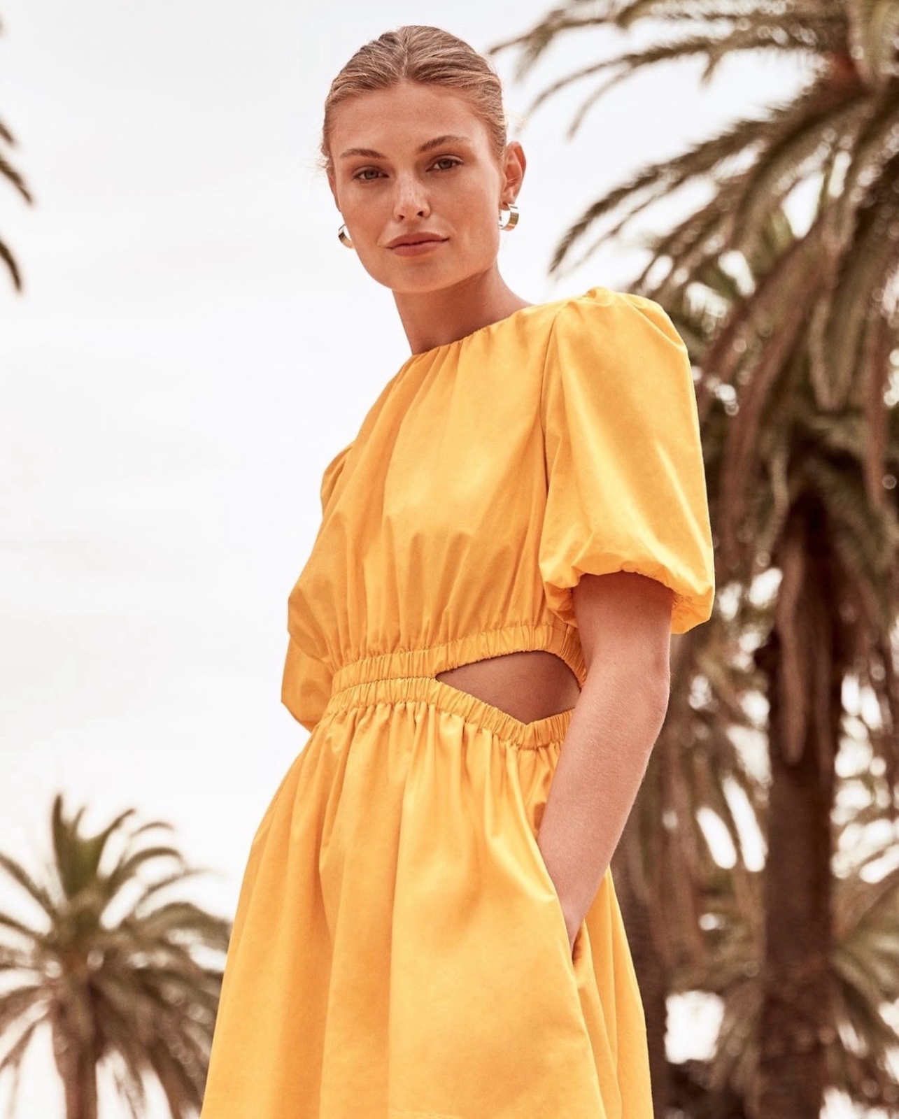 Robe Jaune