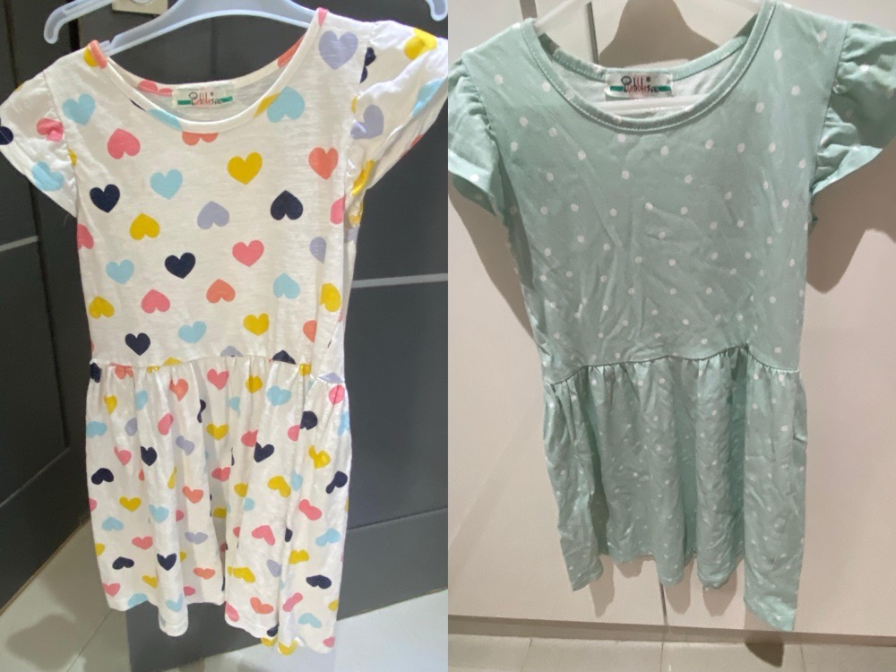 👗 Lot de 2 robes – 9/10 ans – 100% coton