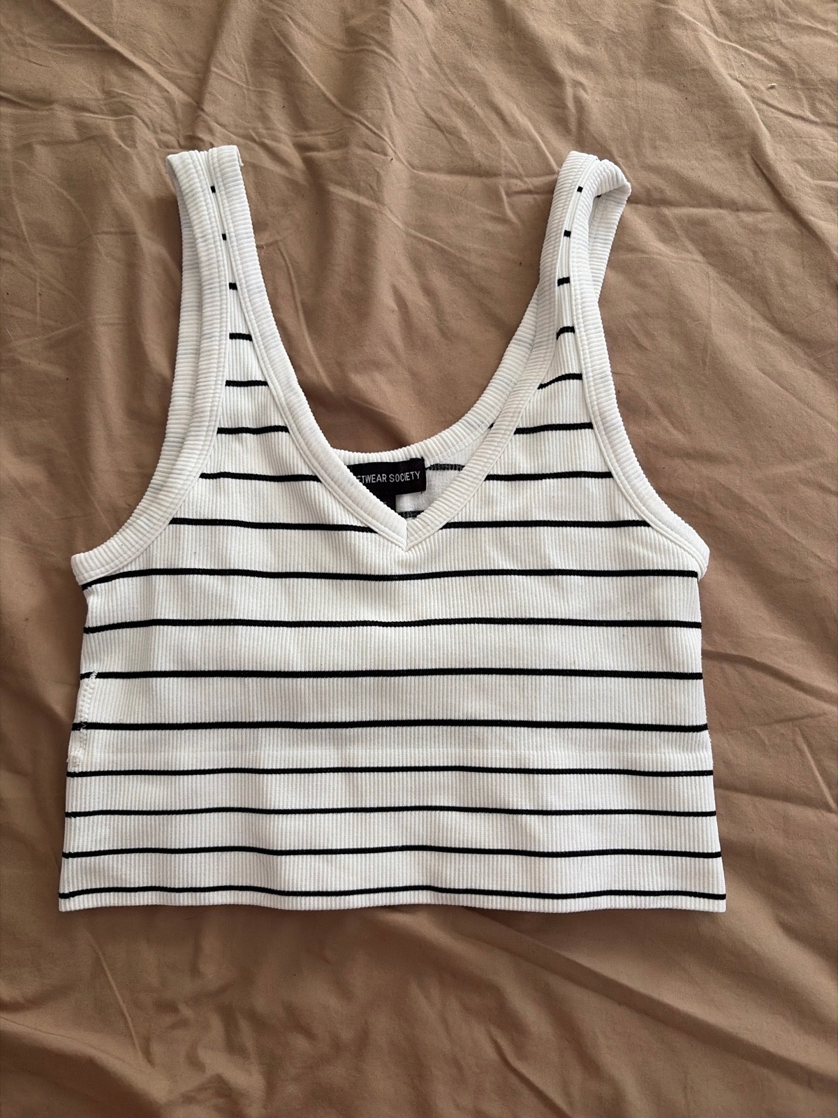 Top  streatwear society taille s 