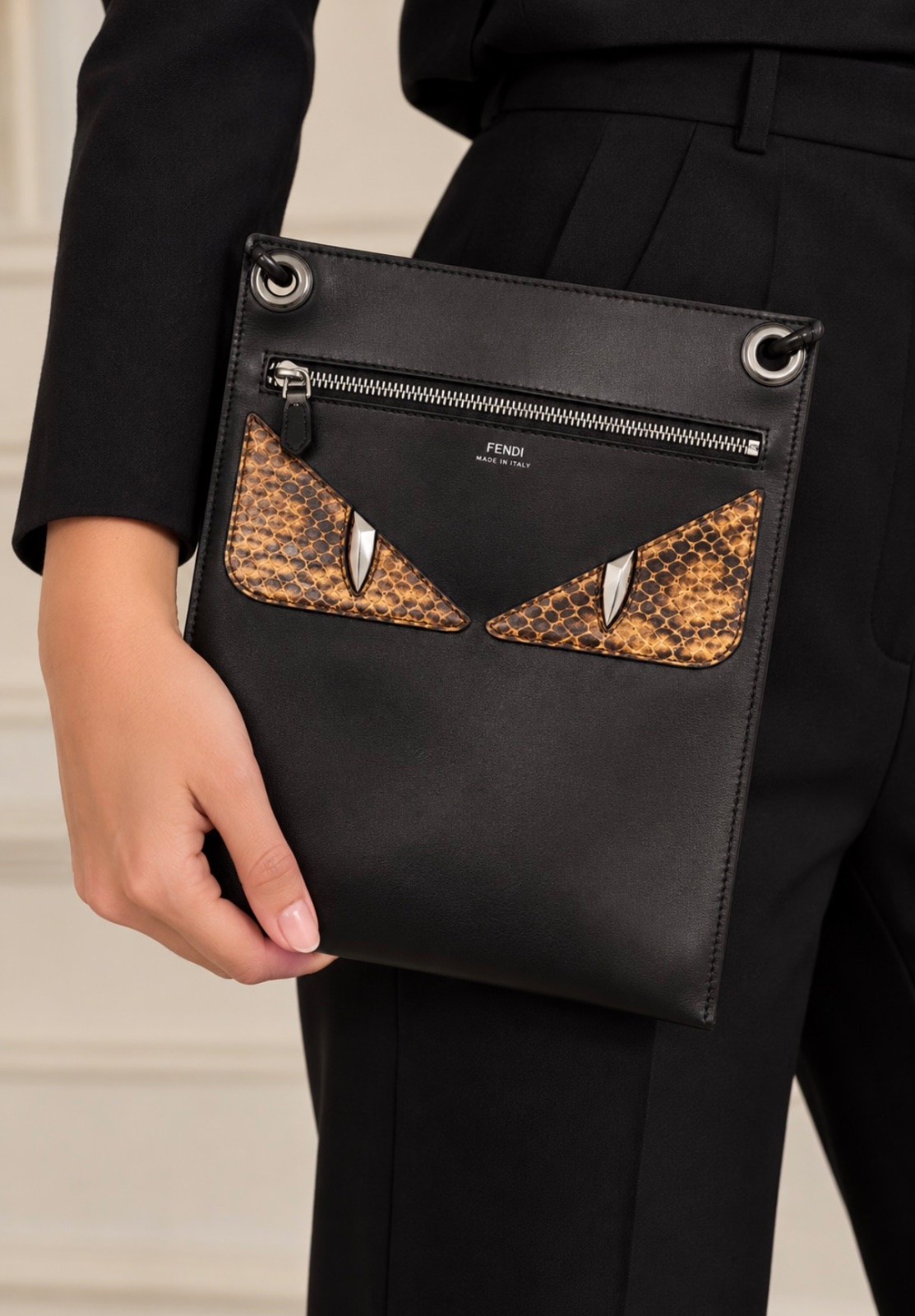 🖤✨ POCHETTE FENDI MONSTER EYES – MADE IN ITALY ✨