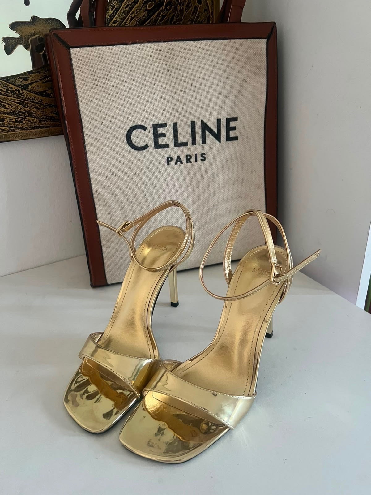 Mango sandals