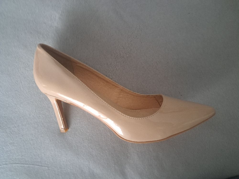 Talons Escarpin beige lack - vrais cuir 39