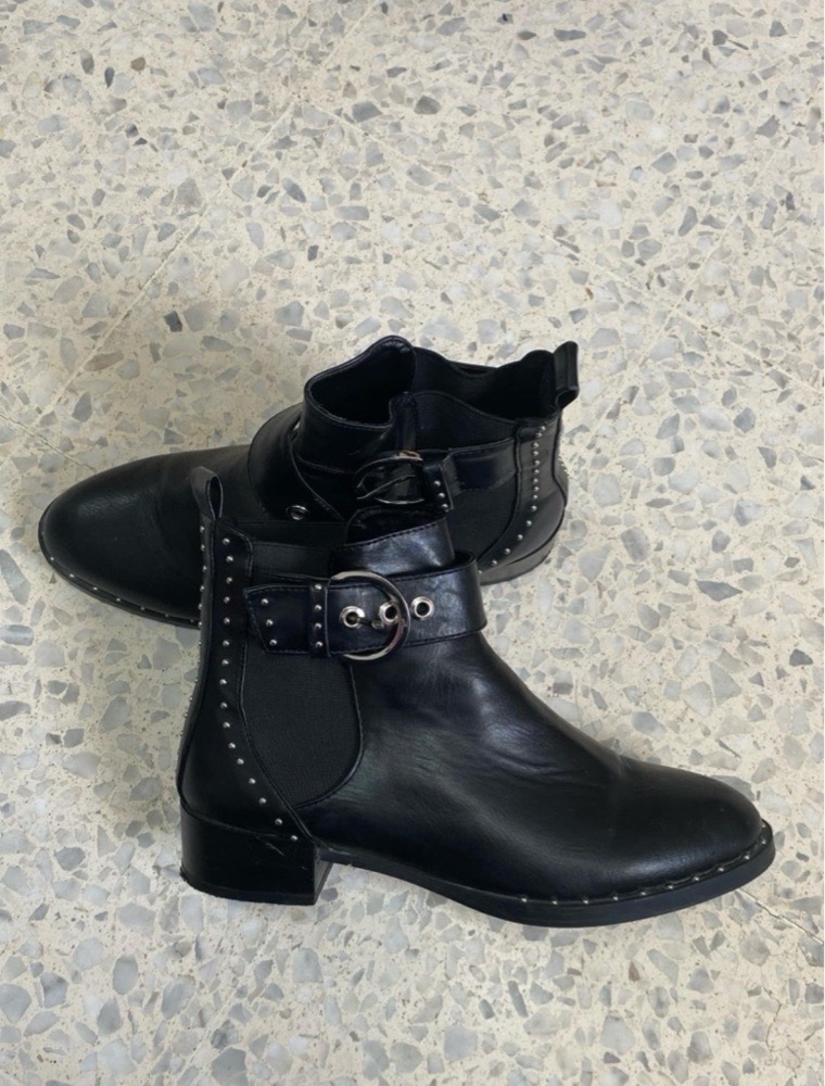 Bouttine noir 