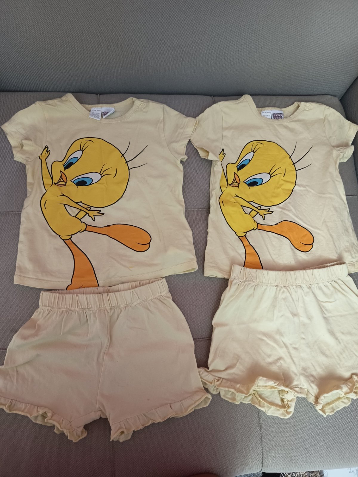Lot deux set bebe fille 