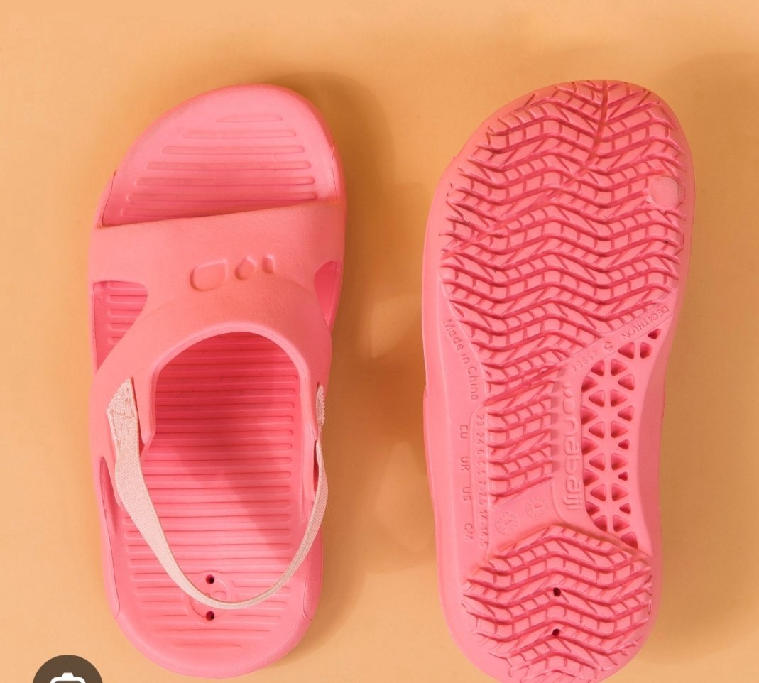 Lot deux paires sadales Decathlon 