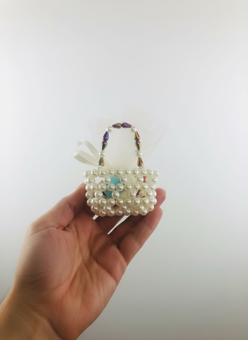 Dragees couffin miniature en perle