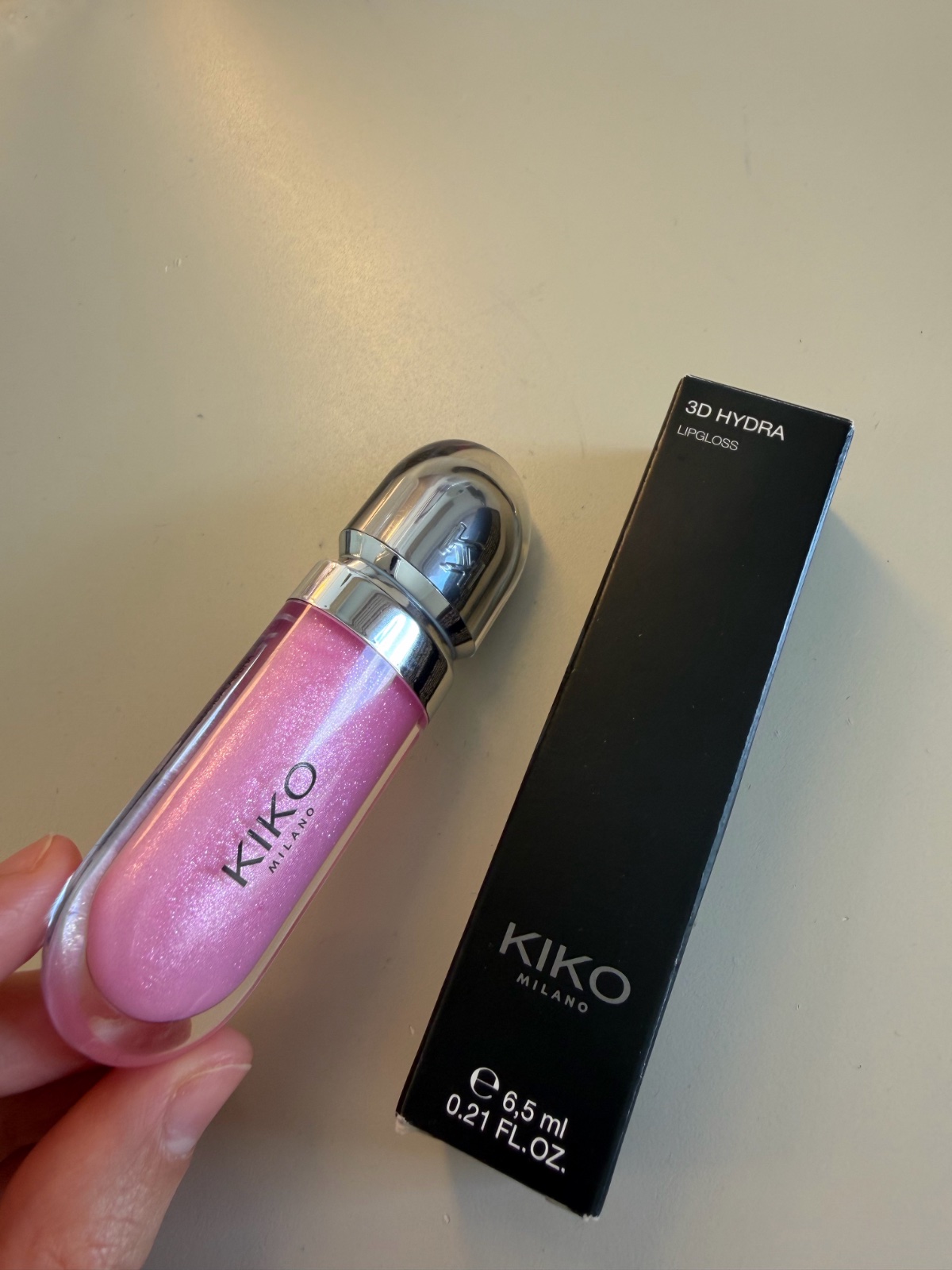3D hydra lipgloss