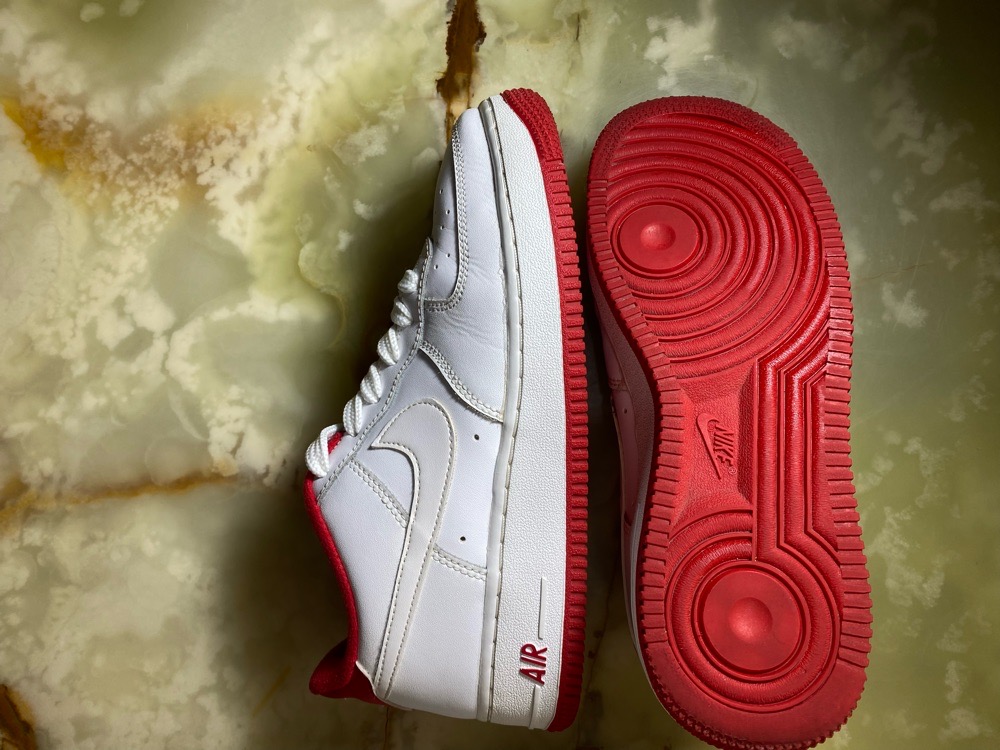 Original Nike Air Force 1 "07" Low University Red Neuf UNISEX