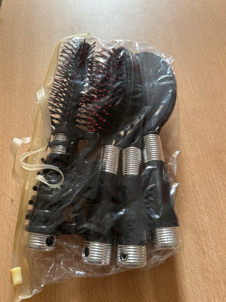 Lot de 4 pieces pour cheveux