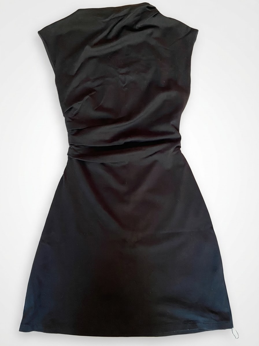 Robe noir courte