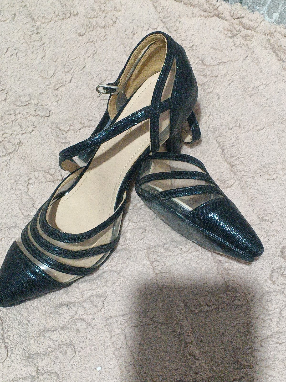 Talons noir
