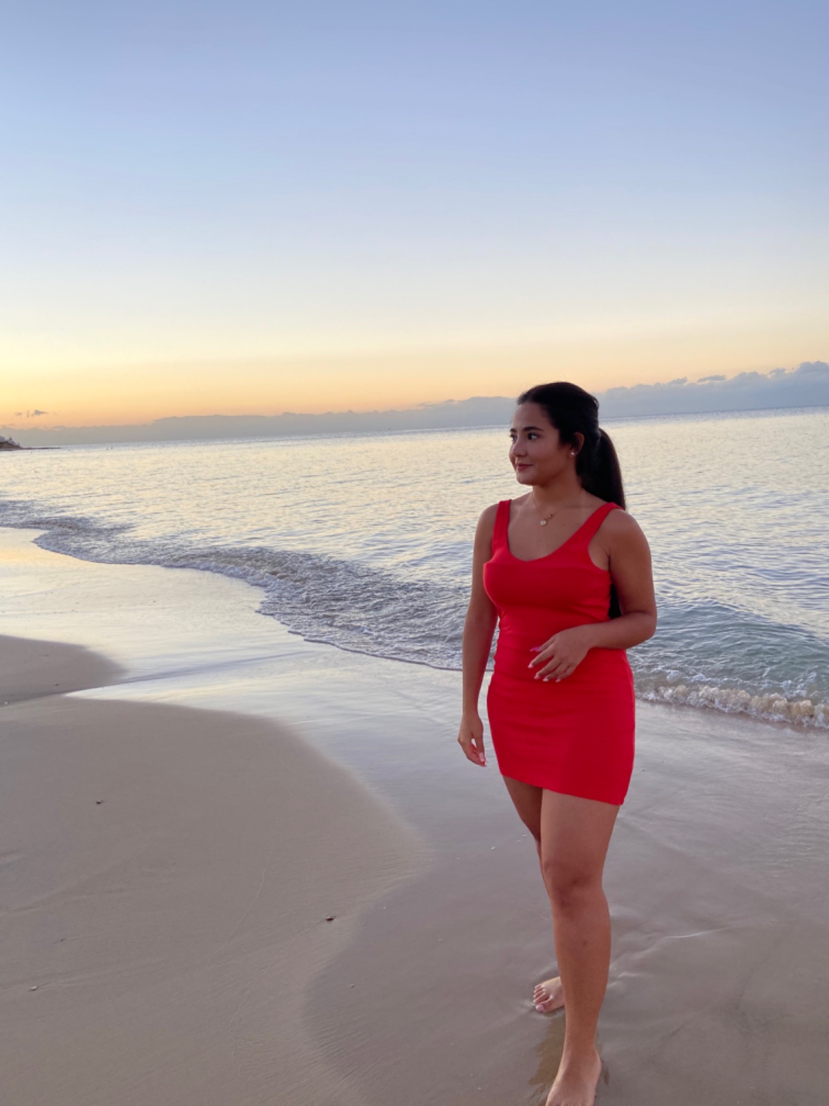 Robe rouge coton courte