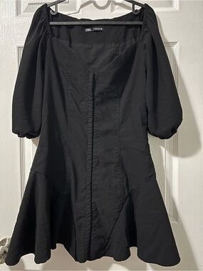 Robe zara noir jamais portée