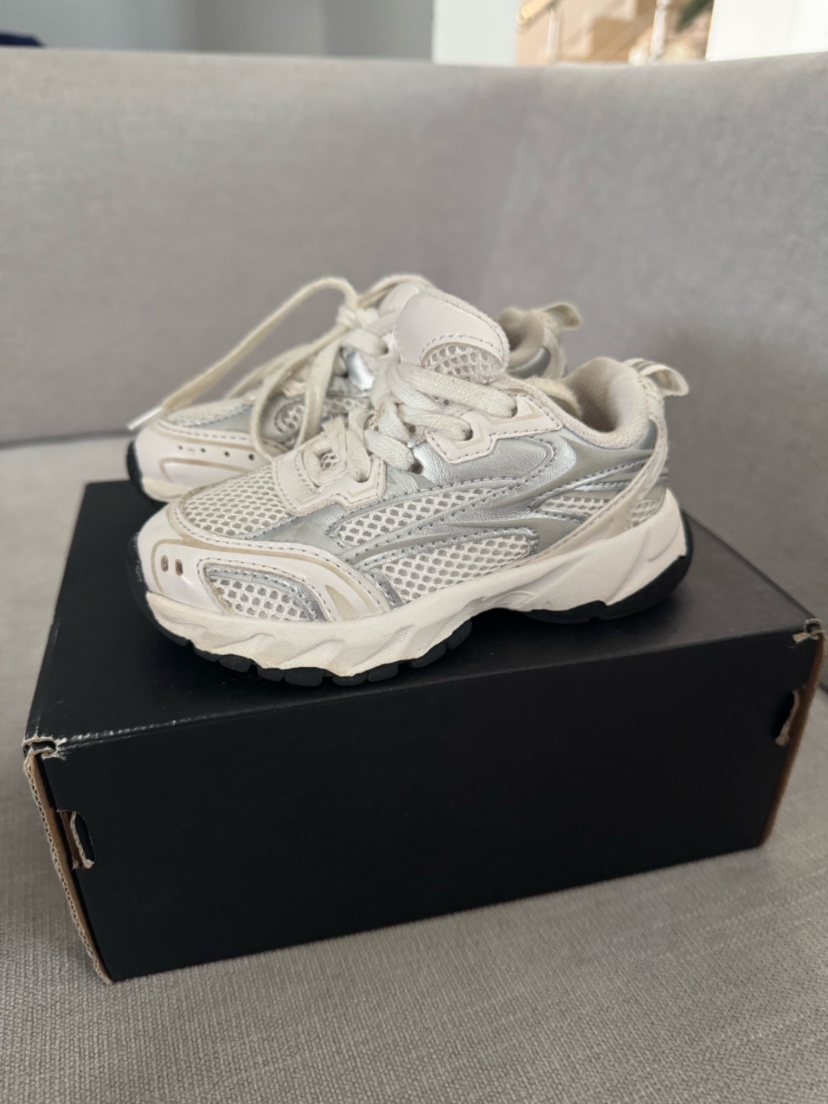 Chaussures zara pour bebe