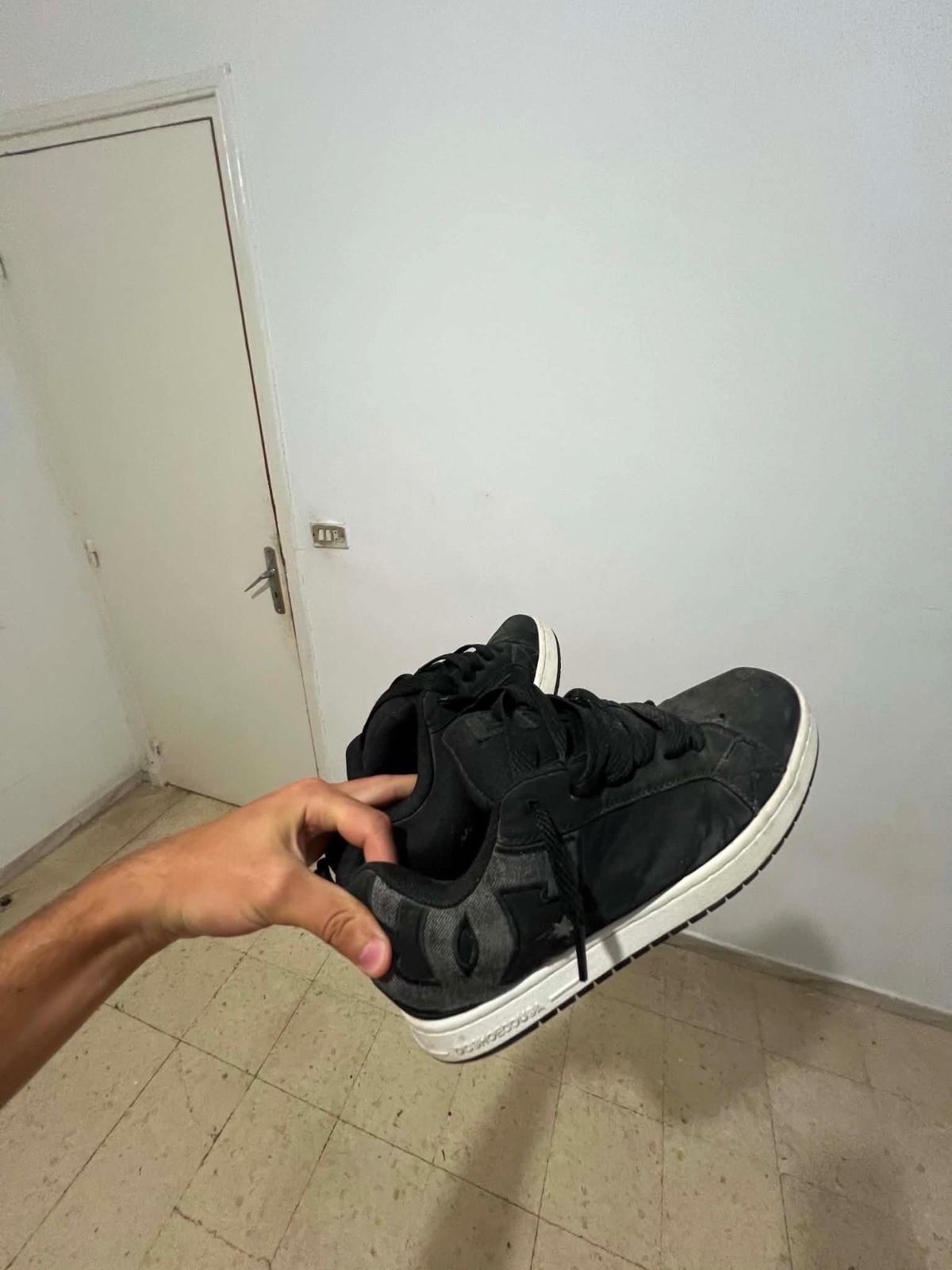Dc shoes