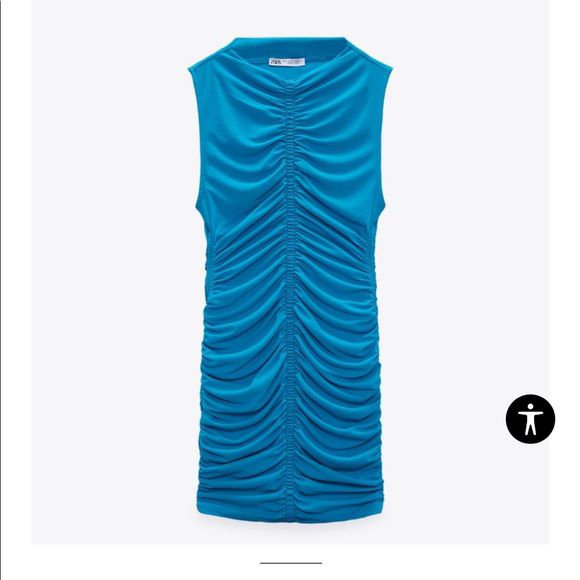 Robe en bleu zara