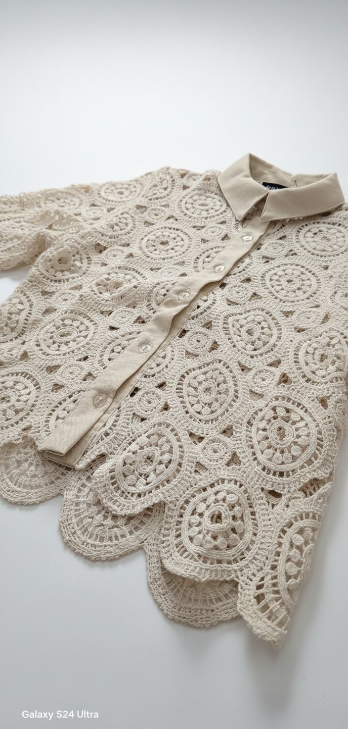 Chemise crochets beige